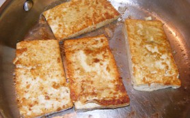 Blueberry Tofu Cutlets by TofuXpress